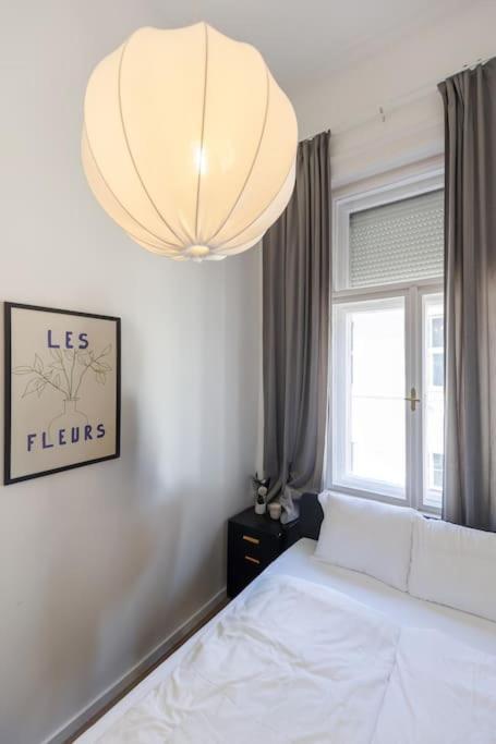 Chic 2 Bedrooms *