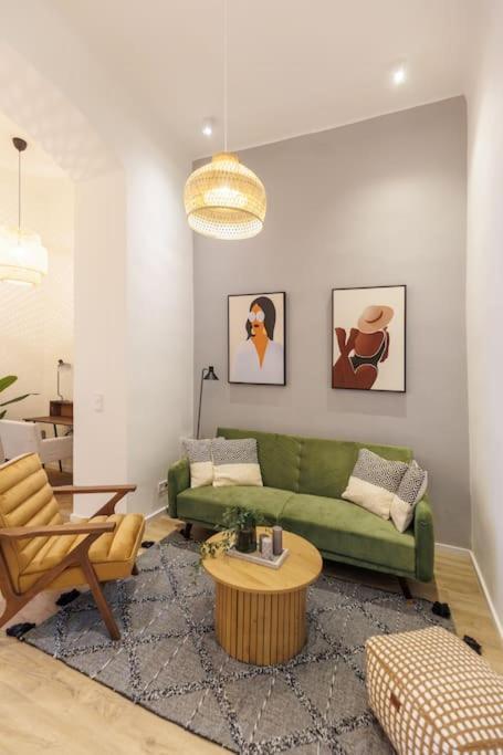 Chic 2 Bedrooms Budapest