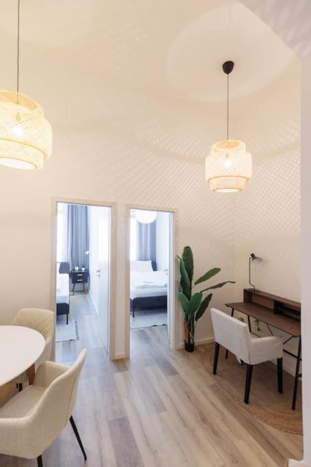 Chic 2 Bedrooms * Budapest