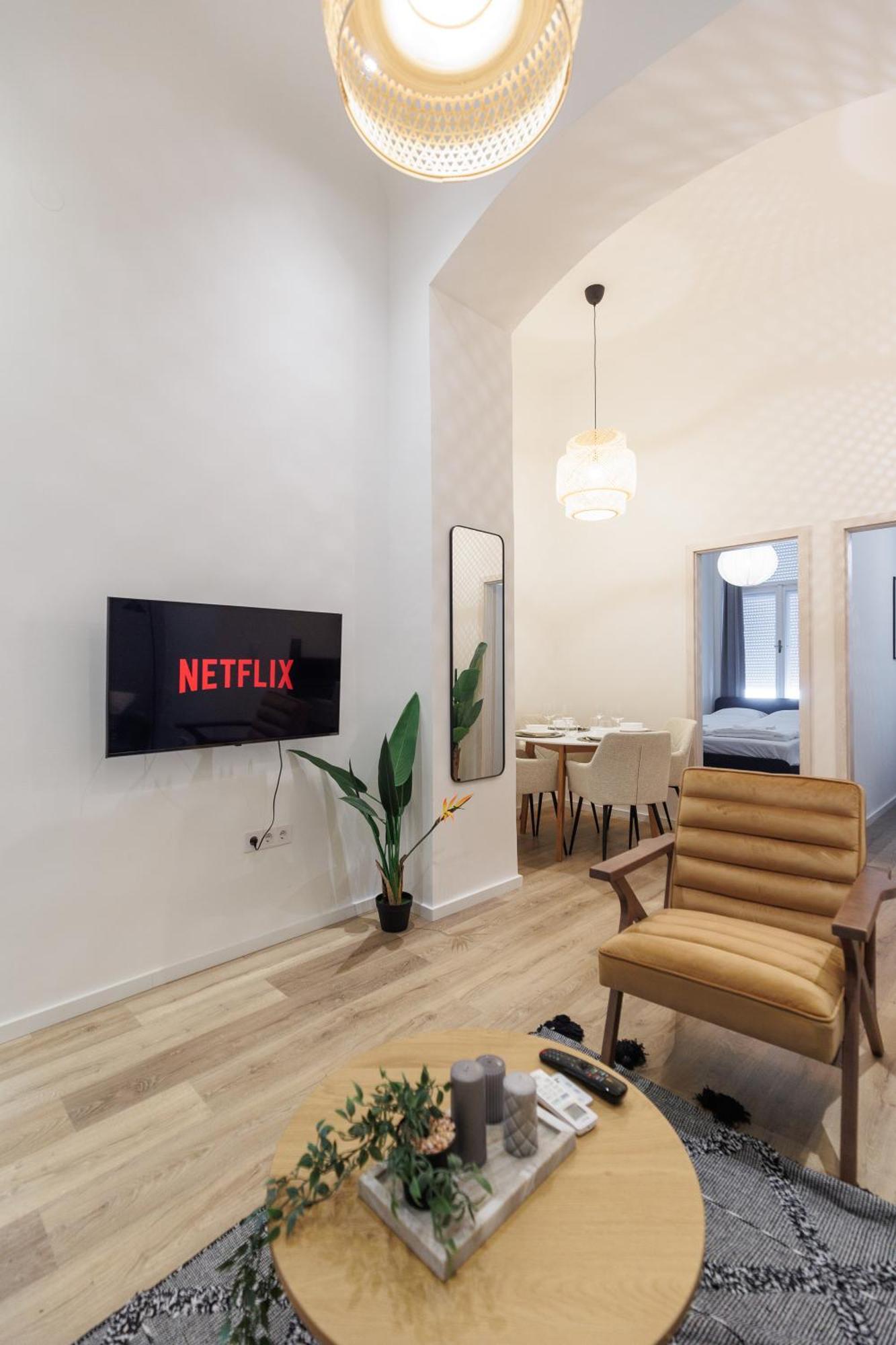 Apartment Chic 2 Bedrooms Budapest