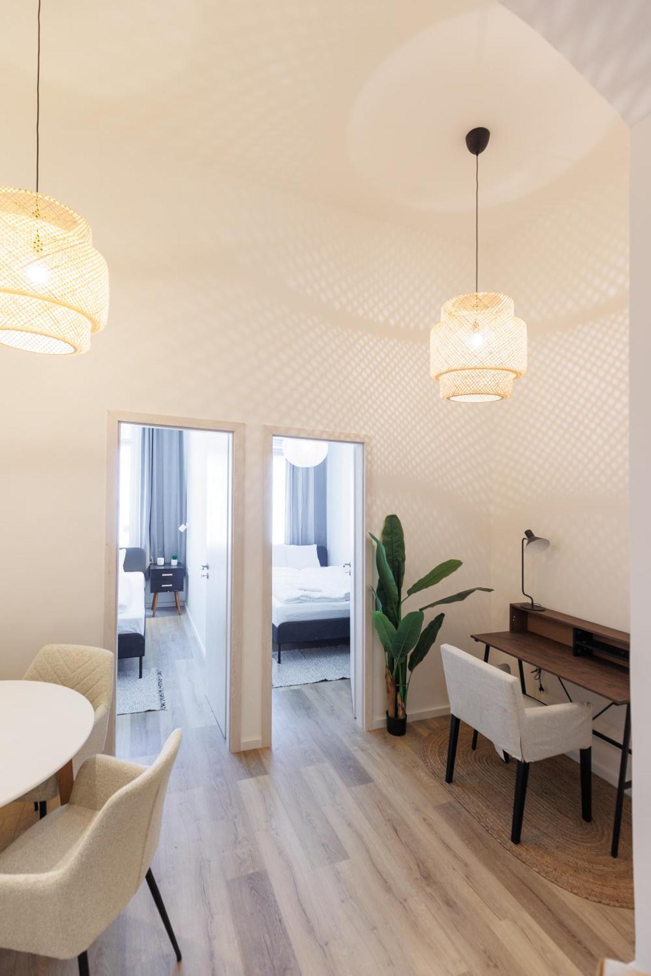 Apartment Chic 2 Bedrooms *